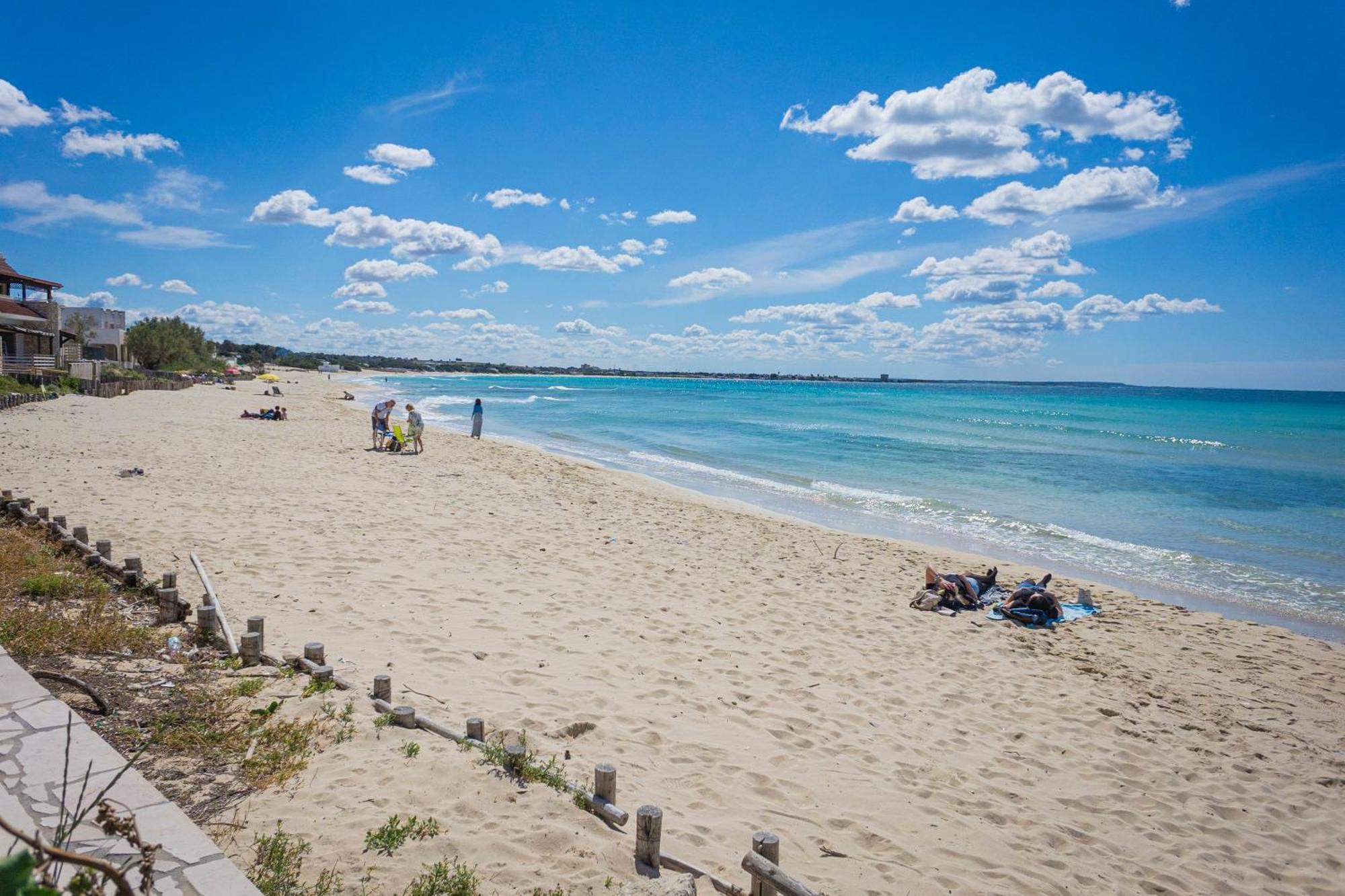 Torre Lapillo Apartment Sea View - Happy Rentals Porto Cesareo Exterior photo